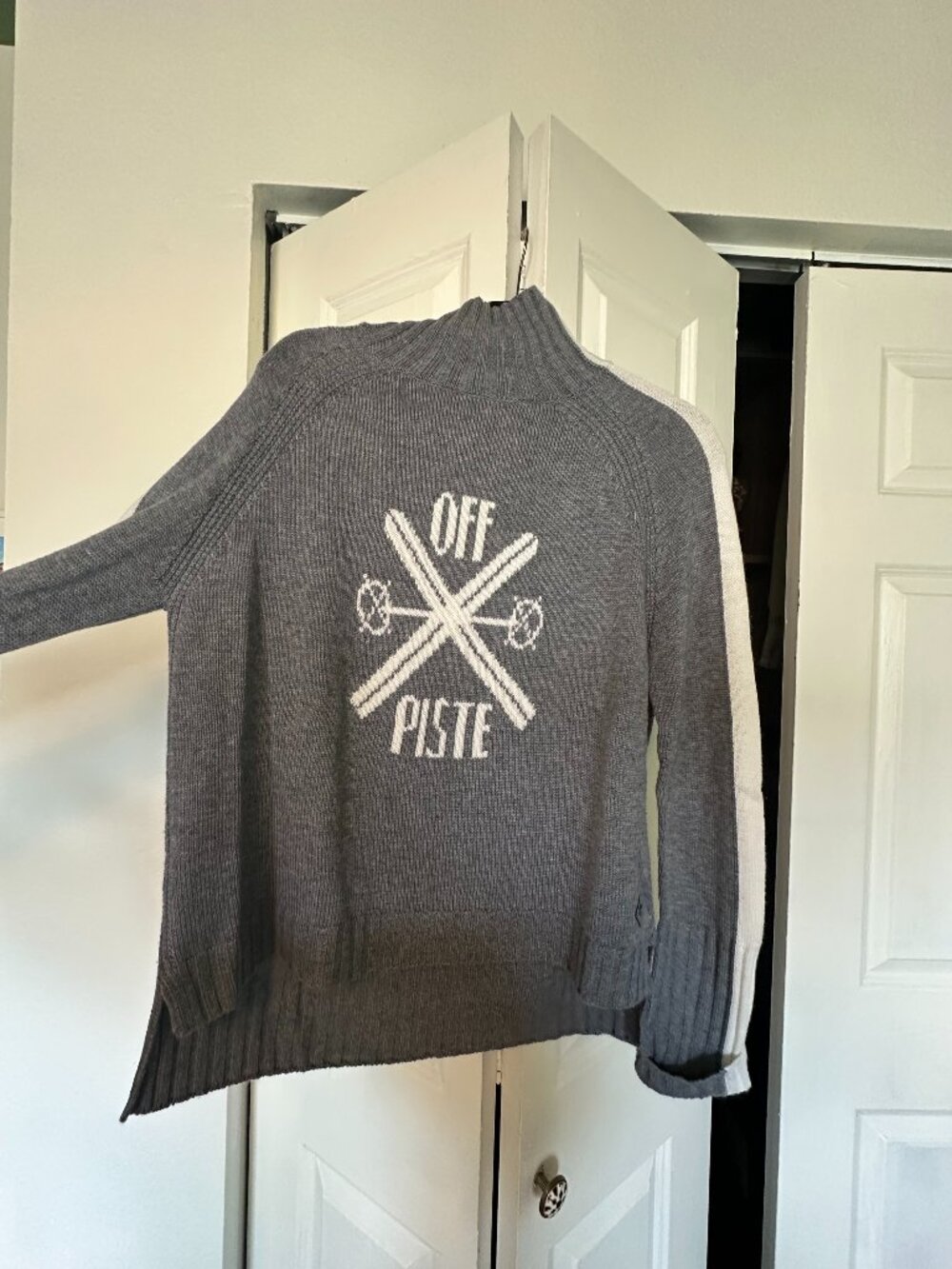 Light Grey Off Piste SKi Sweater - Picture 2 of 6